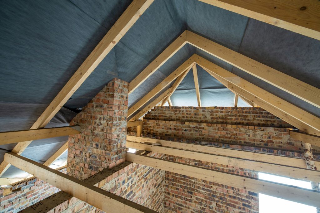 Pest control in ceiling - wood ceiling beams